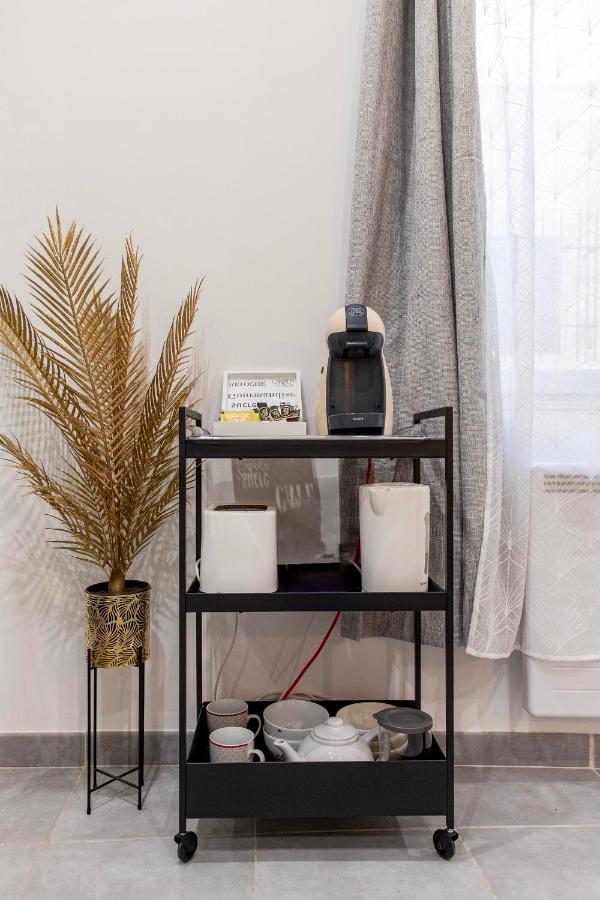 Studio Cosy Au Coeur De L'Ecusson - Arenes A 2 Min Nîmes Kültér fotó
